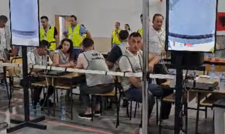 Gara për kryetar, nis numërimi i votave në Rrogozhinë