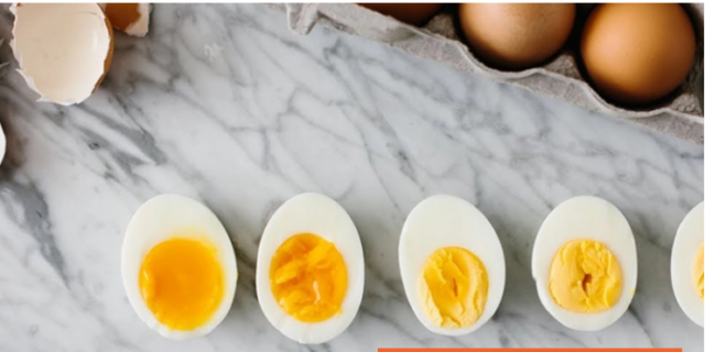 Ja 7 arsyet pse duhet të hani vezë në mëngjes