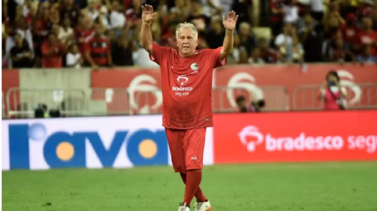 Zico, dygolësh në moshën 70 vjeçare, Maracanã në këmbë për idhullin e tij