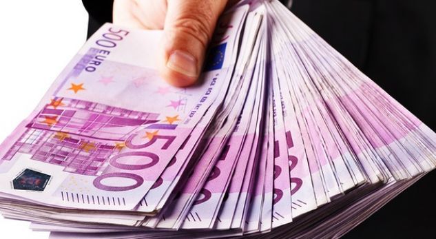 Në Kosovë pagesa vetëm me monedhën euro, Lista Serbe kundër